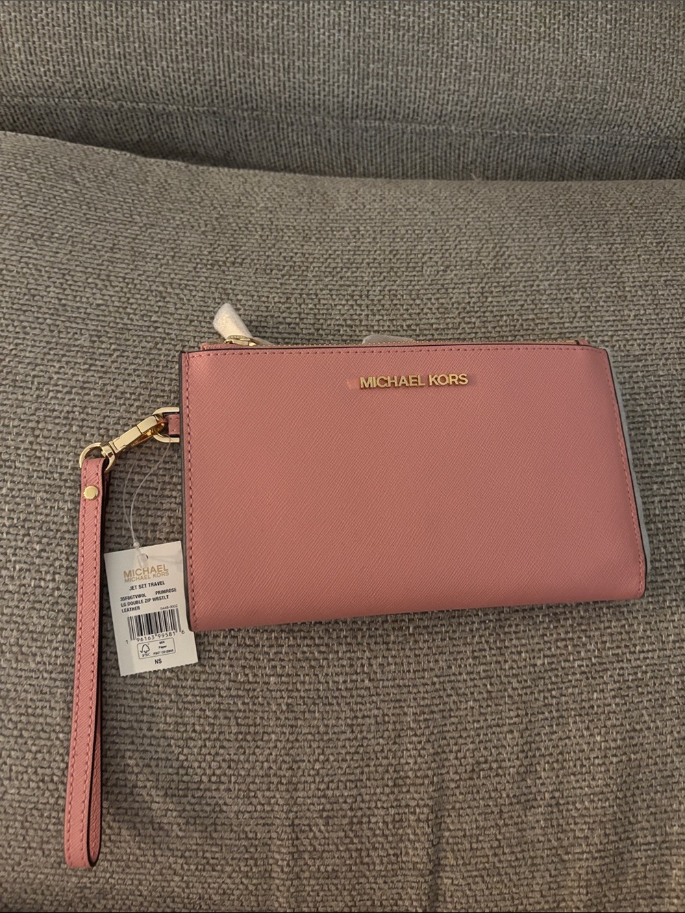 Michael Kors Pink Jet Set Travel Leather Wristlet Clutch